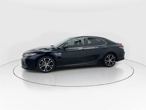 More photos of 2018 Toyota Camry SE at Gulliver Auto Group, TX