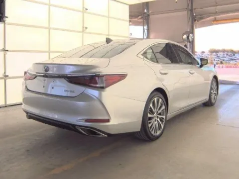 Photos of 2019 Lexus ES 350 Luxury for sale in Plano, TX at Gulliver Auto Group