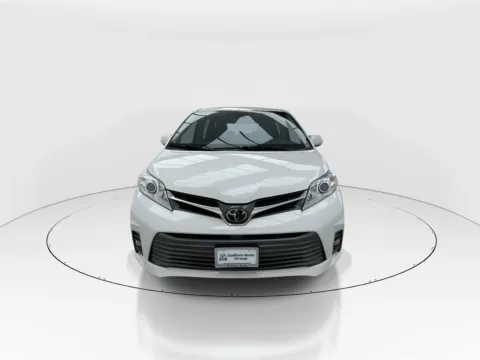 Another view of 2018 Toyota Sienna XLE for sale in Plano, TX at Gulliver Auto Group