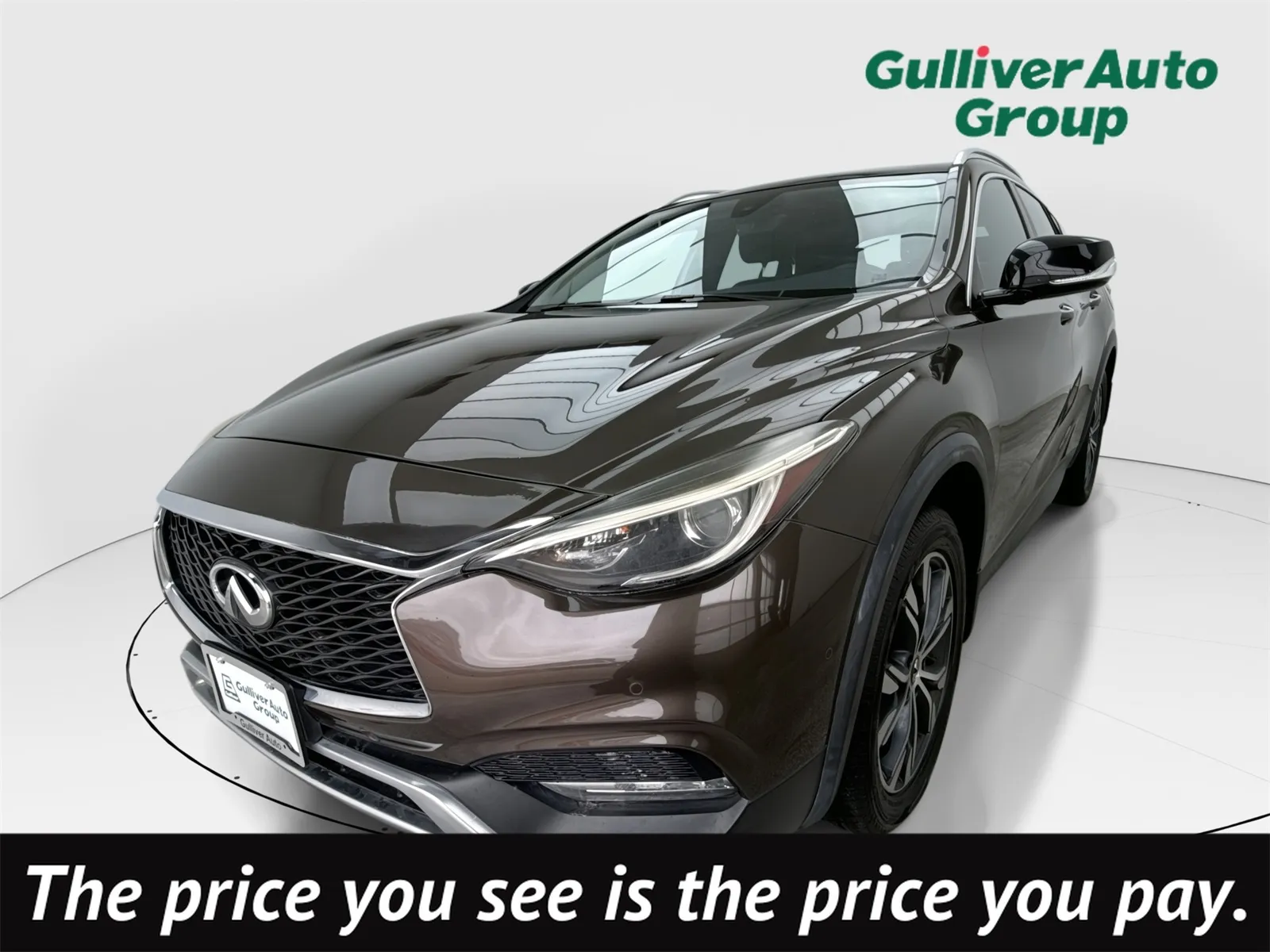 2017 INFINITI QX30 Premium