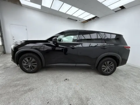 More photos of 2022 Nissan Pathfinder S at Gulliver Auto Group, TX