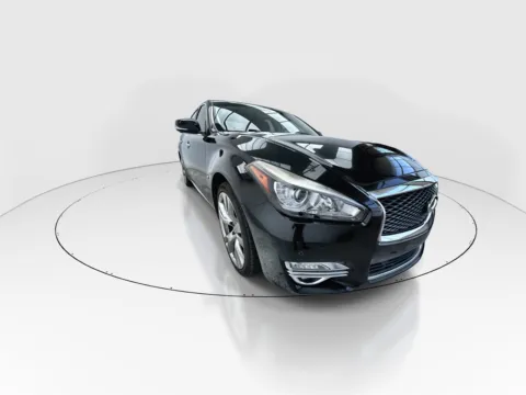 Photos of 2018 INFINITI Q70L 3.7 for sale in Plano, TX at Gulliver Auto Group