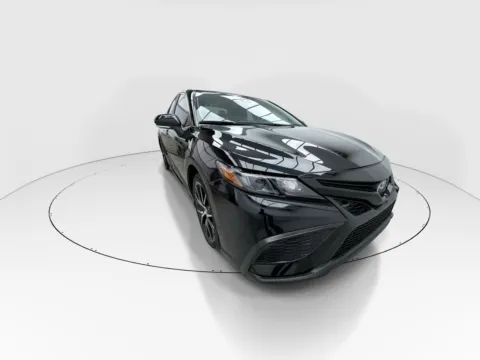 Photos of 2022 Toyota Camry SE for sale in Plano, TX at Gulliver Auto Group