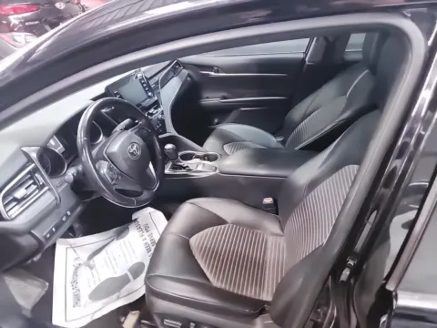 More photos of 2022 Toyota Camry SE at Gulliver Auto Group, TX