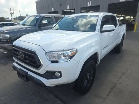 White 2021 Toyota Tacoma SR5 for sale in Plano, TX