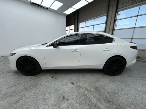 More photos of 2021 Mazda Mazda3 Premium Plus at Gulliver Auto Group, TX