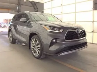 Another view of 2021 Toyota Highlander Hybrid Platinum for sale in Plano, TX at Gulliver Auto Group
