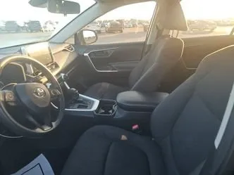 More photos of 2019 Toyota RAV4 LE at Gulliver Auto Group, TX