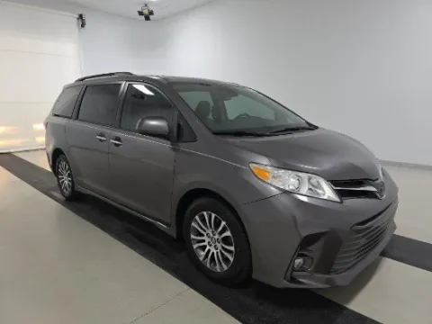 Photos of 2018 Toyota Sienna XLE for sale in Plano, TX at Gulliver Auto Group