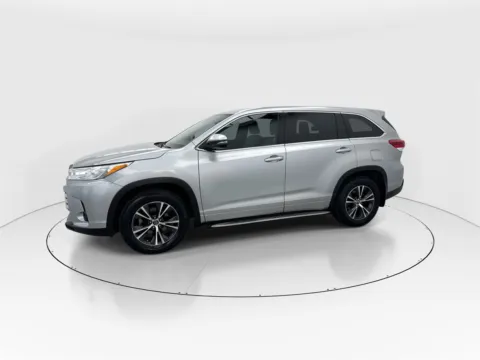 More photos of 2017 Toyota Highlander LE at Gulliver Auto Group, TX