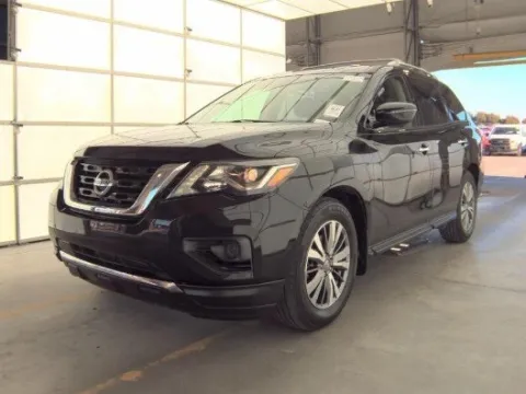 Black 2020 Nissan Pathfinder S for sale in Plano, TX