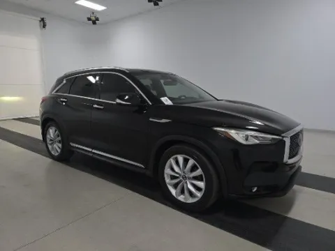 Photos of 2019 INFINITI QX50 ESSENTIAL for sale in Plano, TX at Gulliver Auto Group