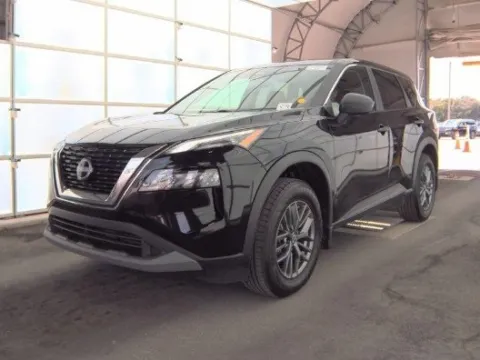 Black 2023 Nissan Rogue S for sale in Plano, TX