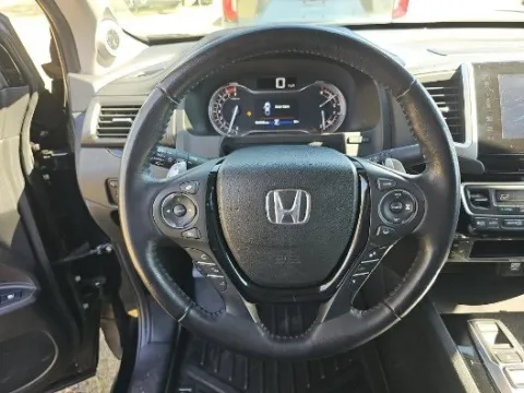 More photos of 2020 Honda Ridgeline RTL-E at Gulliver Auto Group, TX