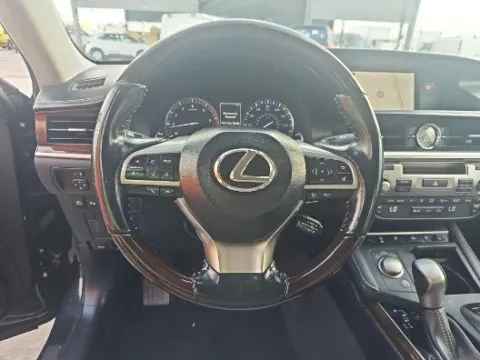 More photos of 2018 Lexus ES 350 at Gulliver Auto Group, TX