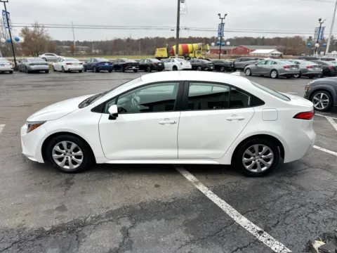 More photos of 2024 TOYOTA COROLLA LE at Pro Auto Finance, IN