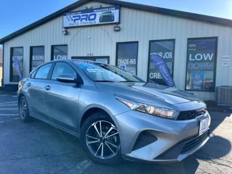 Gray 2022 KIA FORTE LXS for sale in Crown Point, IN