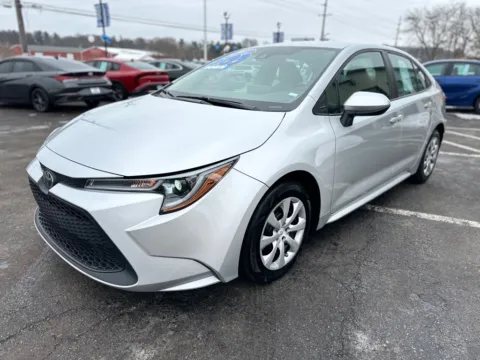 More photos of 2022 TOYOTA COROLLA LE at Pro Auto Finance, IN