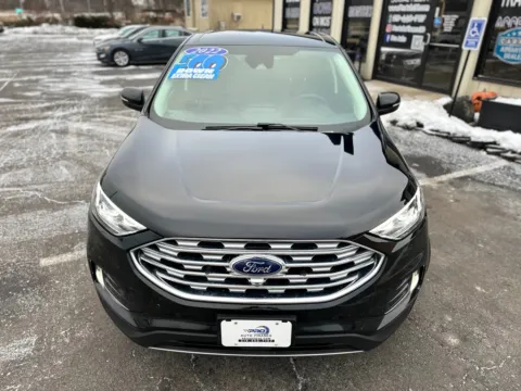 More photos of 2022 FORD EDGE TITANIUM at Pro Auto Finance, IN