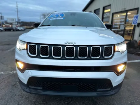 Another view of 2023 JEEP COMPASS LATITUDE for sale in Crown Point, IN at Pro Auto Finance