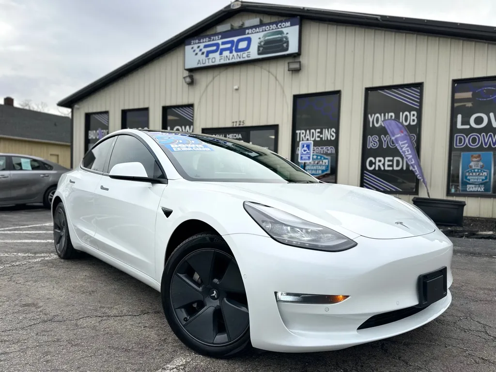 2022 Tesla Model 3 Long Range's photo