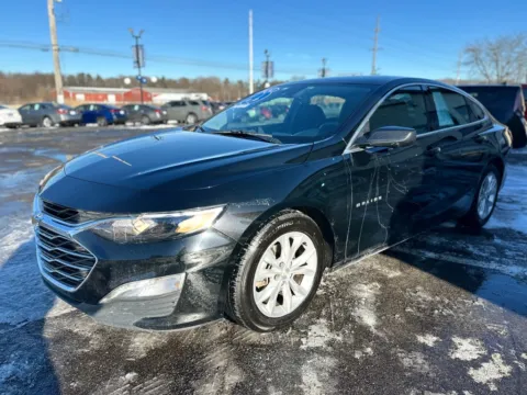 More photos of 2024 CHEVROLET MALIBU LT at Pro Auto Finance, IN