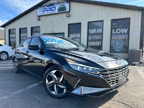 Black 2022 HYUNDAI ELANTRA LIMITED for sale in Crown Point, IN