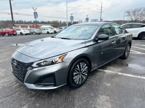 More photos of 2025 NISSAN ALTIMA 2.5 SV at Pro Auto Finance, IN