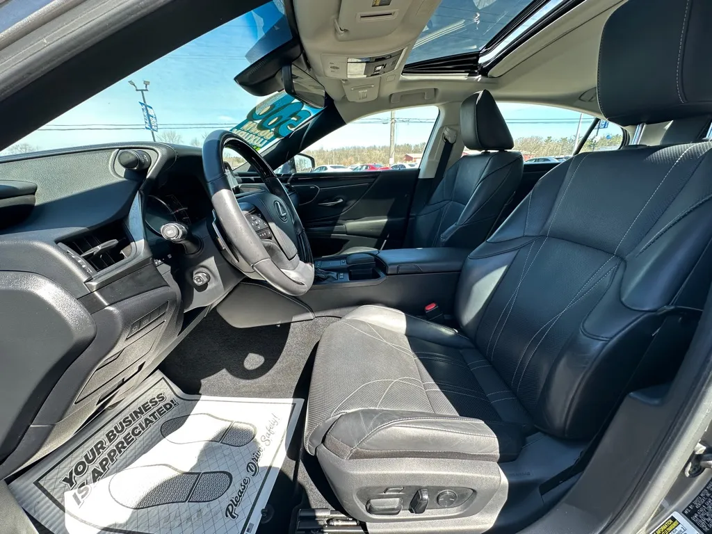 2021 Lexus ES Hybrid 300h Luxury - Photo 22