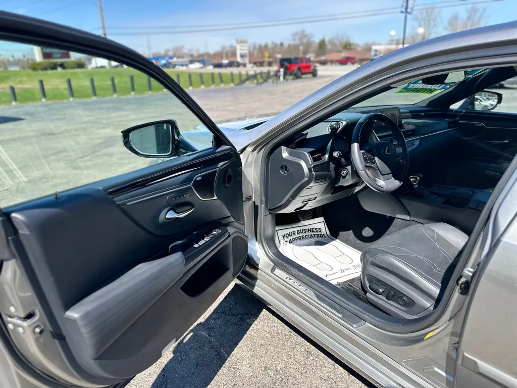 2021 Lexus ES Hybrid 300h Luxury - Photo 20