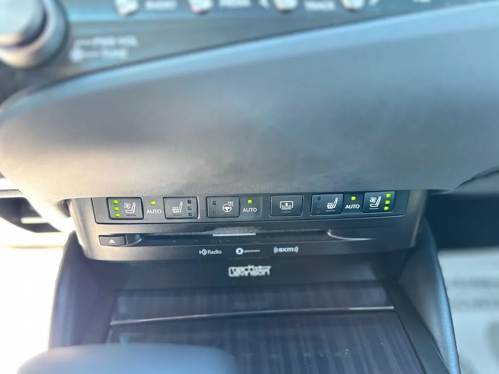 2021 Lexus ES Hybrid 300h Luxury - Photo 29