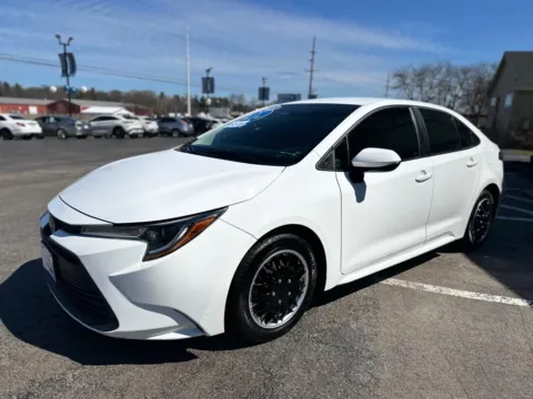 More photos of 2023 TOYOTA COROLLA LE at Pro Auto Finance, IN