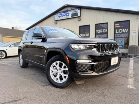 Black 2023 JEEP GRAND CHEROKEE LIMITED for sale in Crown Point, IN