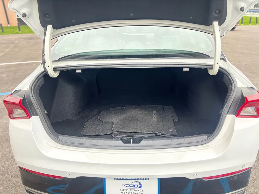2024 Kia K5 EX - Photo 11