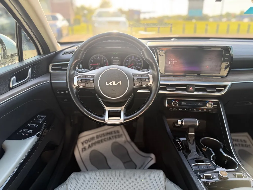 2024 Kia K5 EX - Photo 15