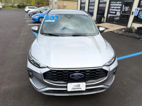 More photos of 2024 FORD ESCAPE HYBRID ST-LINE SELECT at Pro Auto Finance, IN