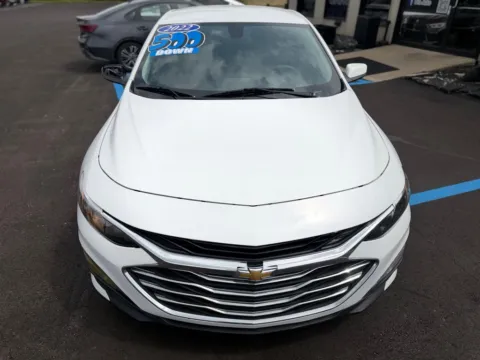 More photos of 2022 CHEVROLET MALIBU LT at Pro Auto Finance, IN