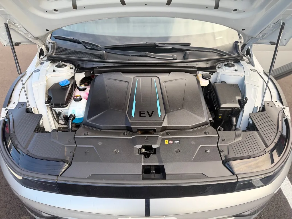 2024 Hyundai IONIQ 5 SEL - Photo 31