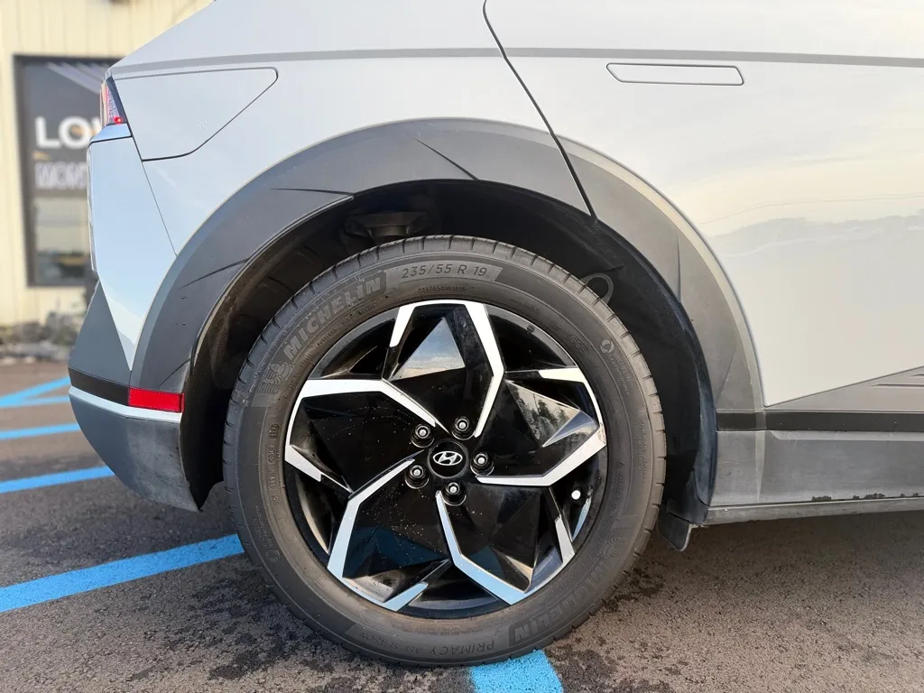 2024 Hyundai IONIQ 5 SEL - Photo 13