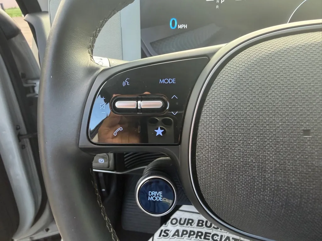 2024 Hyundai IONIQ 5 SEL - Photo 23