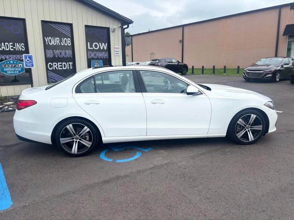 2025 Mercedes-Benz C-Class Sedan C 300 - Photo 12