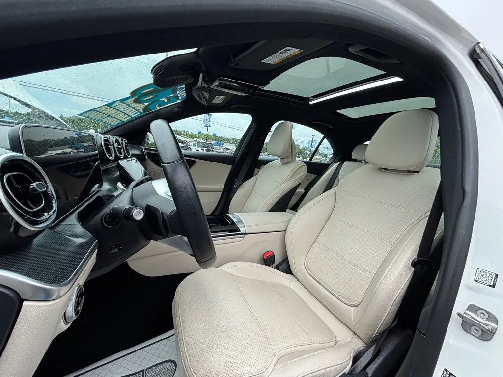 2025 Mercedes-Benz C-Class Sedan C 300 - Photo 17