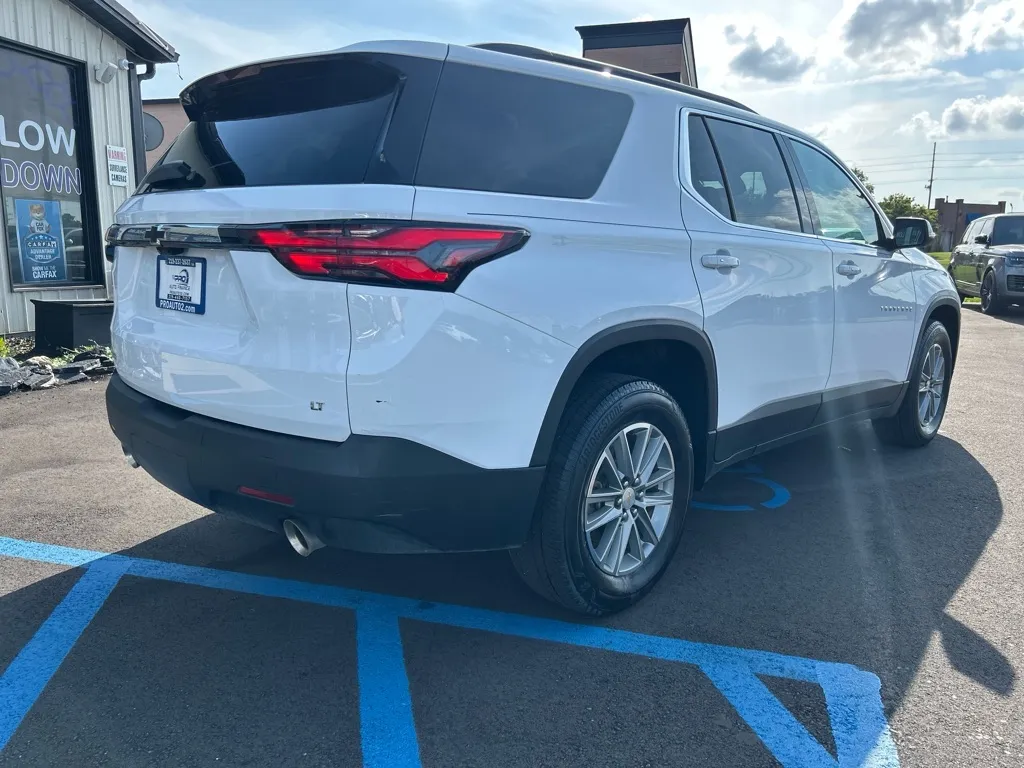 2023 Chevrolet Traverse 1LT - Photo 11