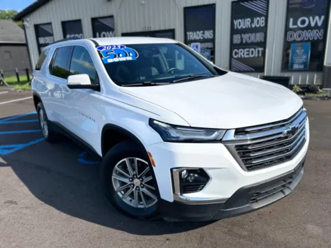 Photos of 2023 CHEVROLET TRAVERSE LT CLOTH for sale in Crown Point, IN at Pro Auto Finance