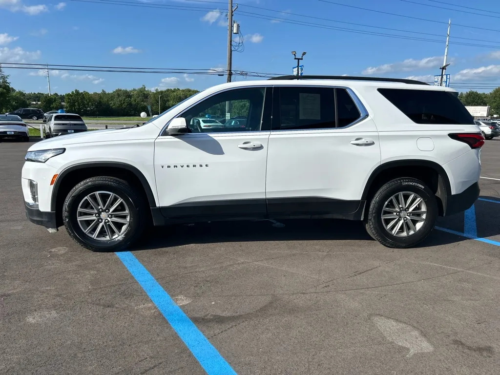 2023 Chevrolet Traverse 1LT - Photo 14