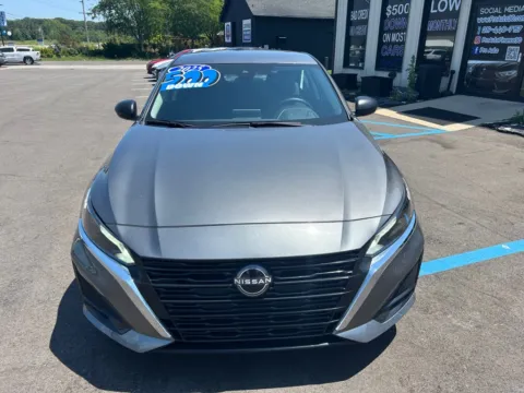 More photos of 2025 NISSAN ALTIMA 2.5 SV at Pro Auto Finance, IN