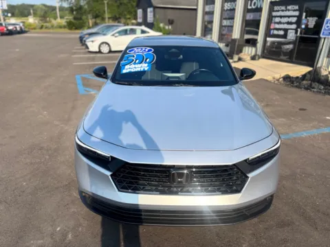 More photos of 2025 HONDA ACCORD HYBRID SPORT at Pro Auto Finance, IN