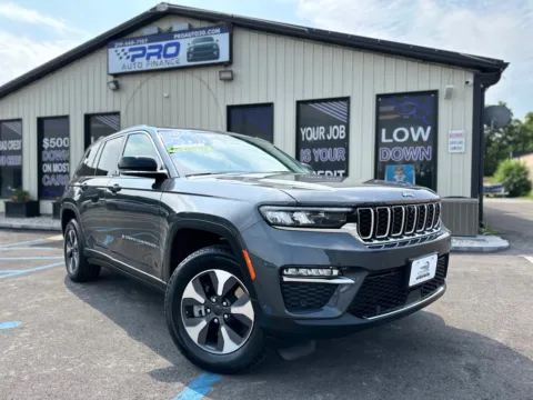 Gray 2022 JEEP GRAND CHEROKEE 4XE for sale in Crown Point, IN
