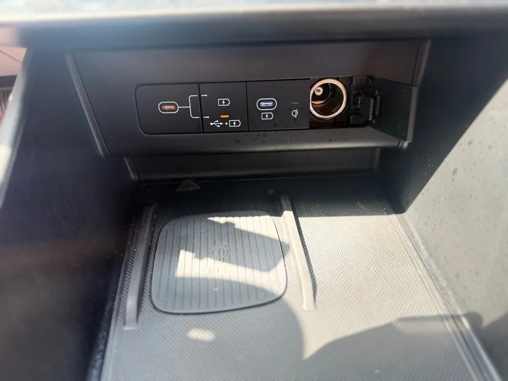 2025 Hyundai Sonata Hybrid SEL - Photo 25