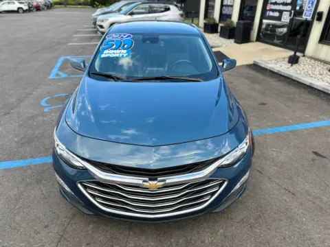 More photos of 2024 CHEVROLET MALIBU LT at Pro Auto Finance, IN